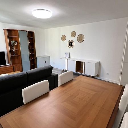 Apartamenticos Plaza Del Pilar III Saragoça Exterior foto