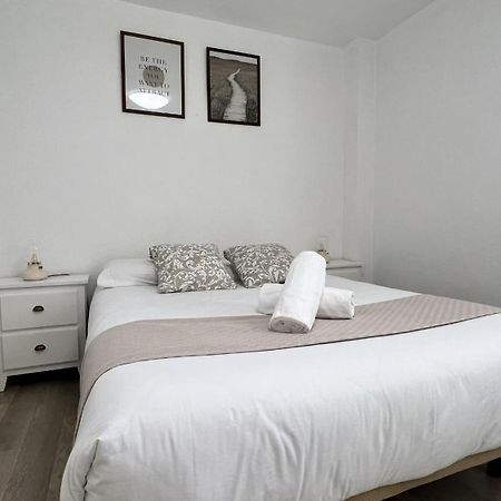 Apartamenticos Plaza Del Pilar III Saragoça Exterior foto