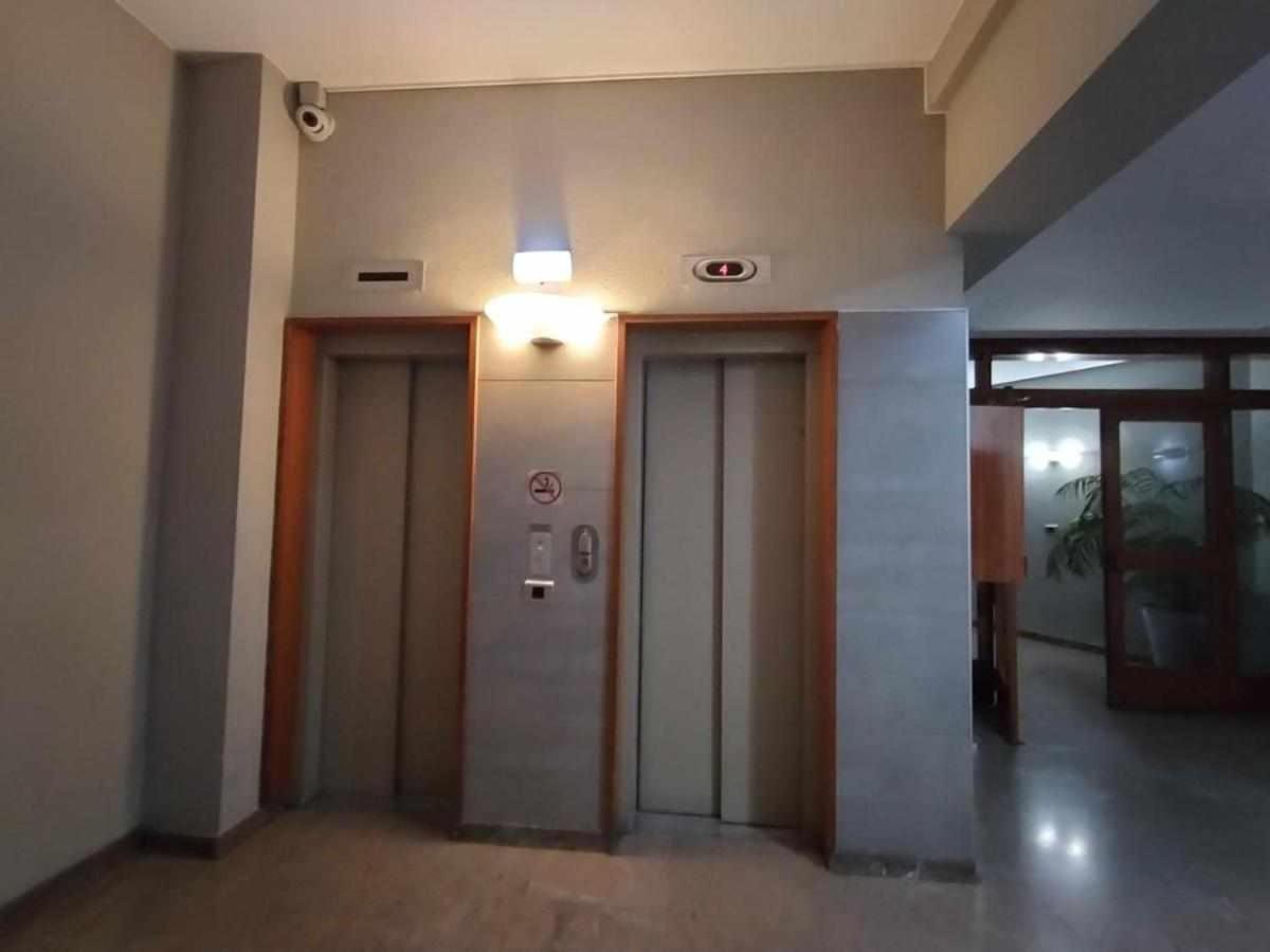 Apartamenticos Plaza Del Pilar III Saragoça Exterior foto