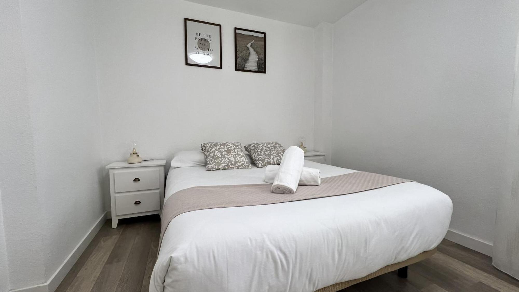 Apartamenticos Plaza Del Pilar III Saragoça Exterior foto