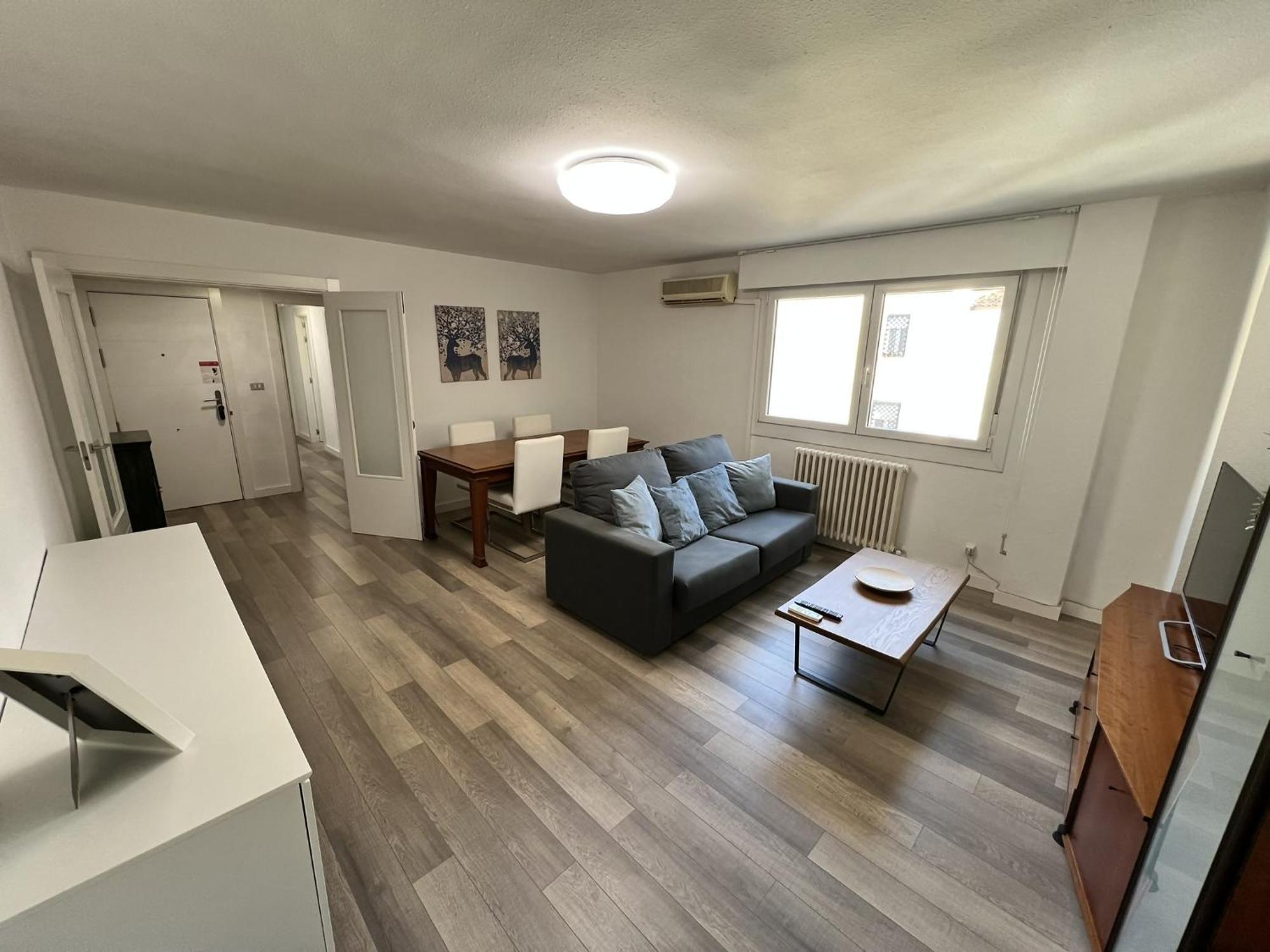 Apartamenticos Plaza Del Pilar III Saragoça Exterior foto